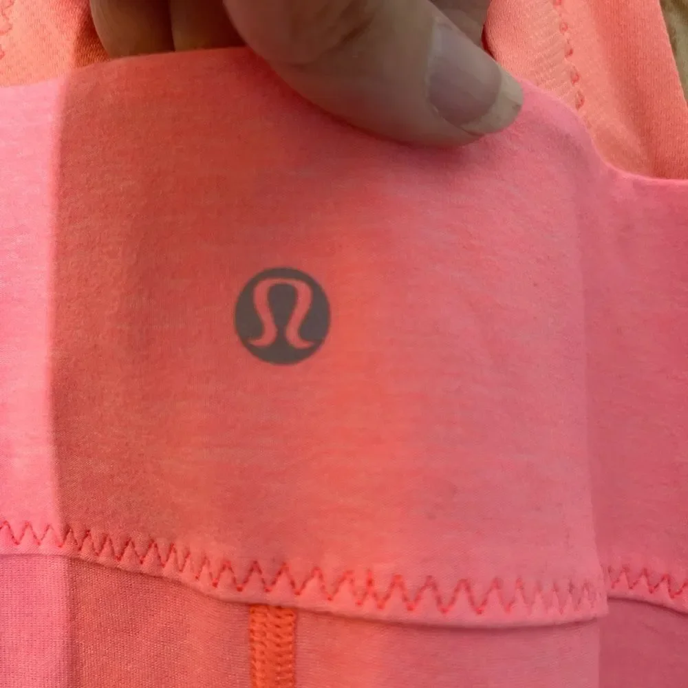 Lululemon sports bra tank top pink melon color size 6‎